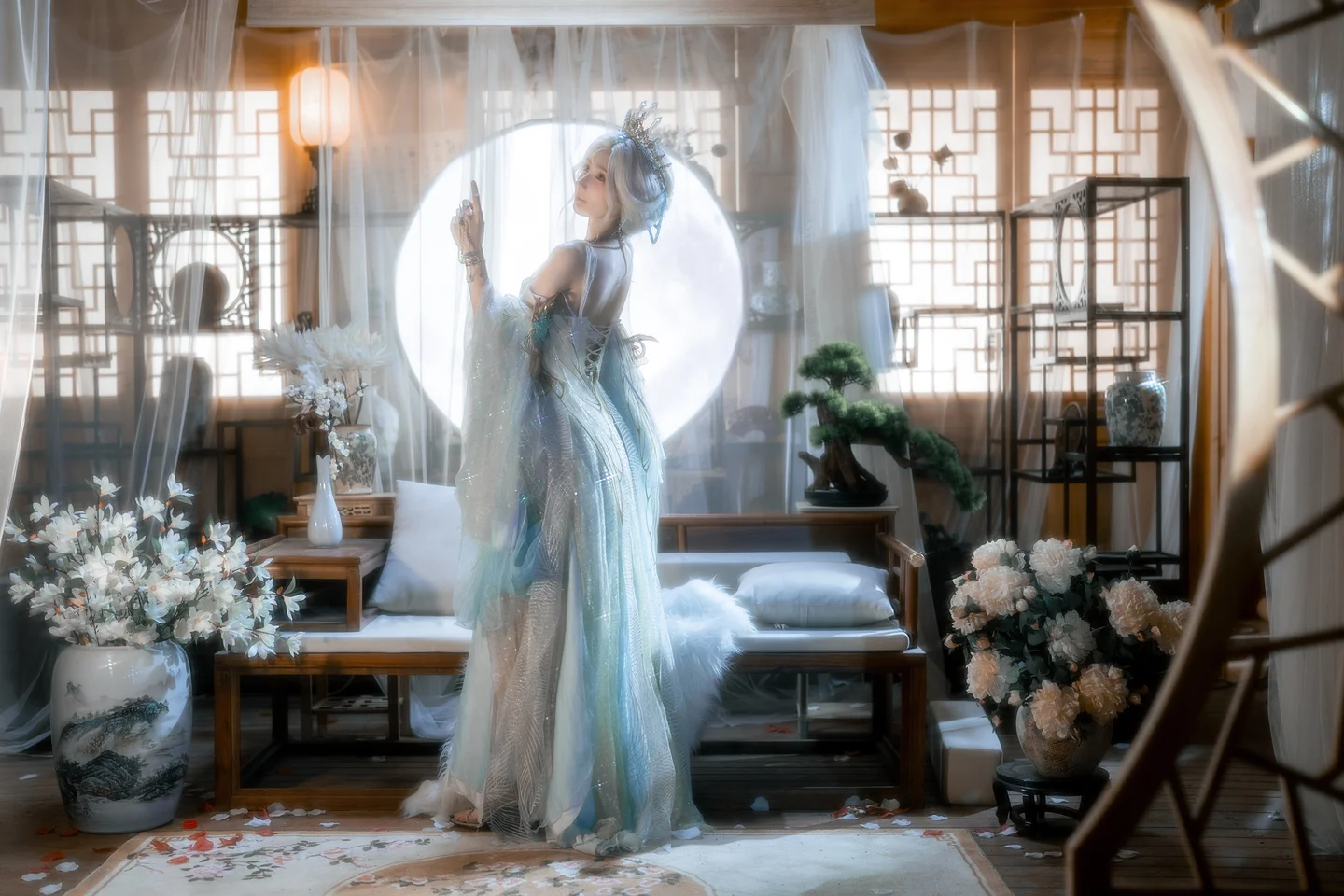 橙子喵酱&铁手叫兽_会员花絮_逆水寒_50P_790MB tg@simisebaisi 【丝足阁】048.webp